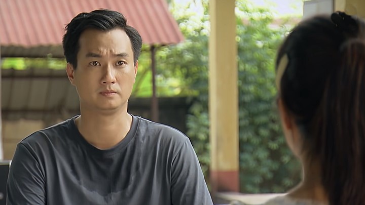 pho-trong-lang-tap-21-vtv1-2-160110_276.jpg Nam mong Hoài tìm người khác phù hợp hơn. Ảnh chụp màn hình