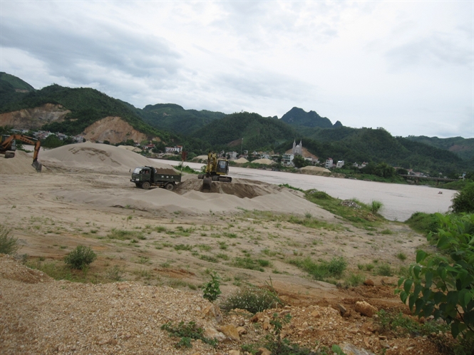 15-55-41_hinh-nh-cho-thy-long-song-d-duong-nhu-bi-thu-hep-dn