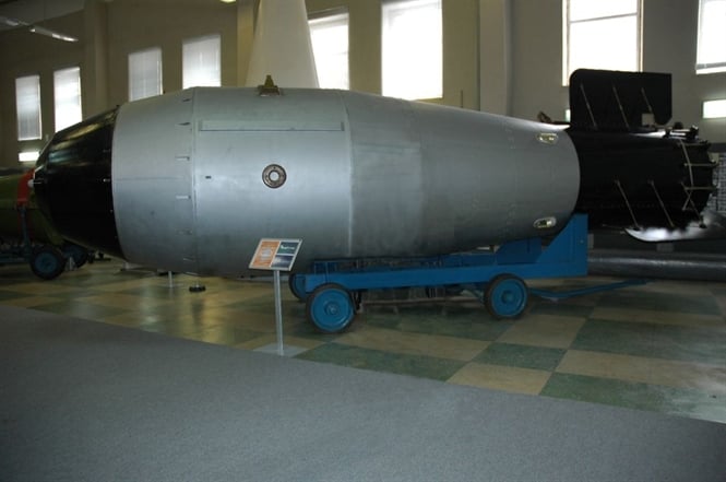 13-30-41_tsr_bomb_revised