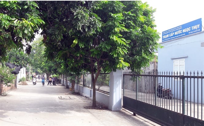 14-48-43_nh-3-nh-my-nuoc-cch-nghi-trng-gn-100-m