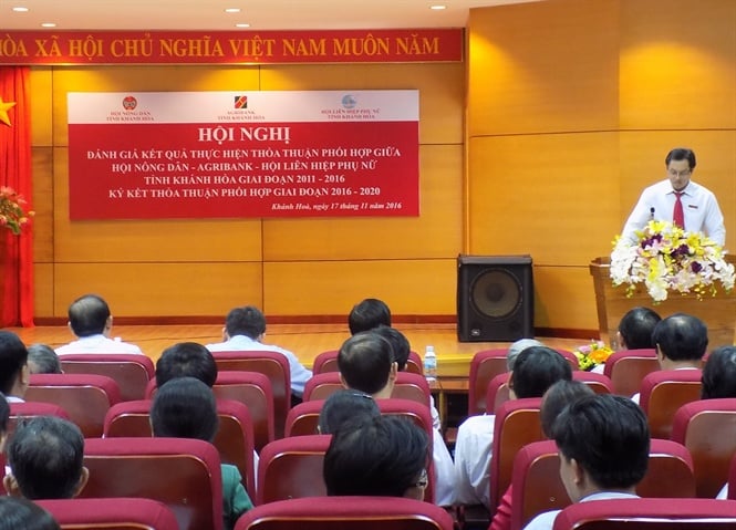 16-22-01_qun-cnh-hoi-nghi
