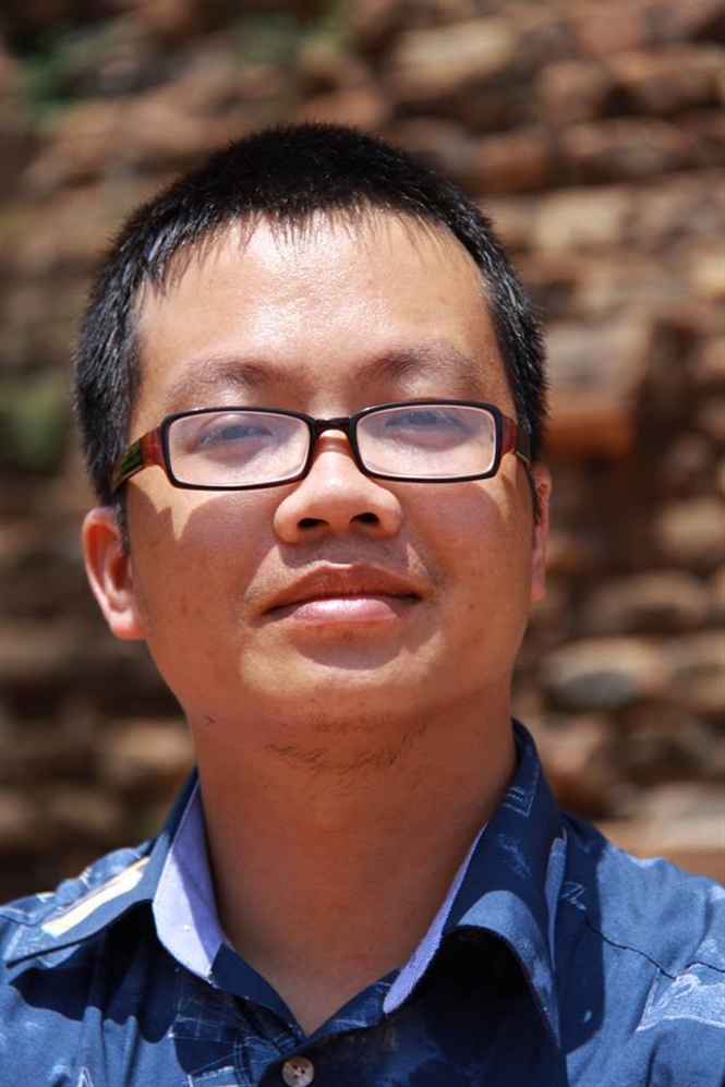 10-11-33_uong-trieu