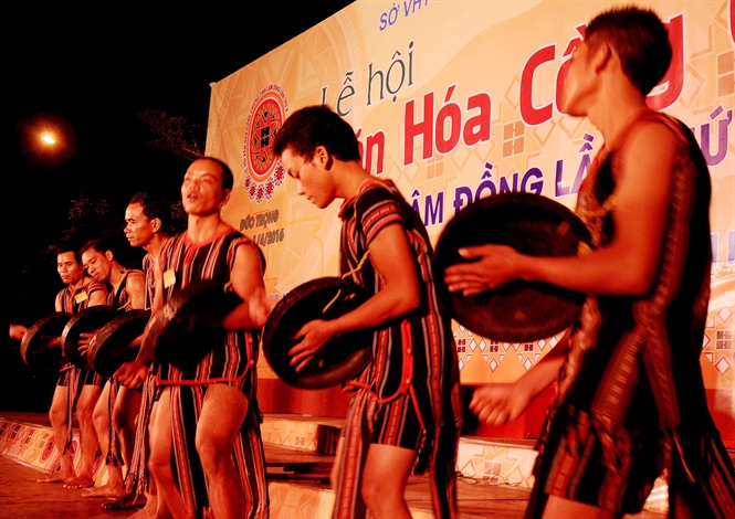 16-49-53_doi-cong-chieng-huyen-duc-trong-h-huu-net