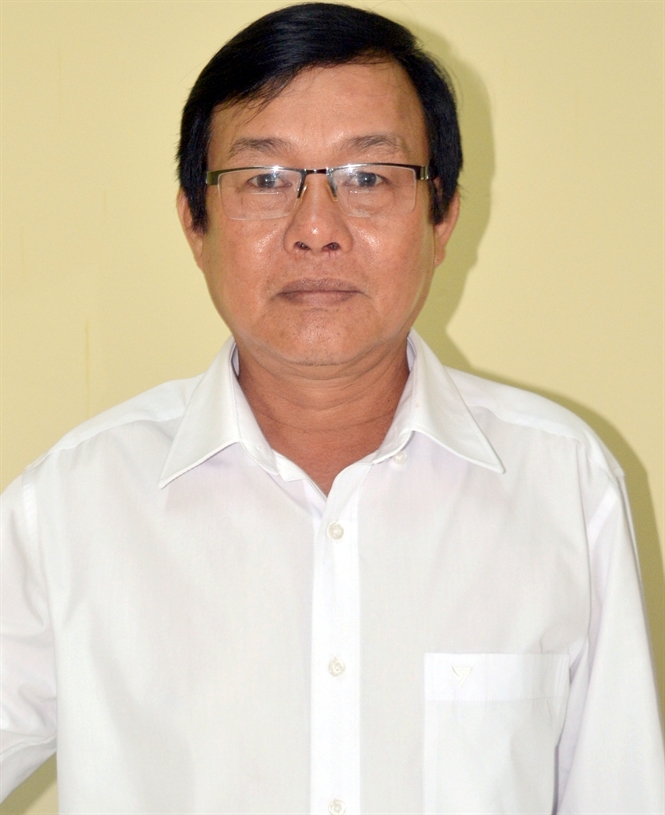 09-47-18_2-ong-lm-vn-be-pho-chu-tich-ubnd-huyen-trn-de-du-r-gii-php