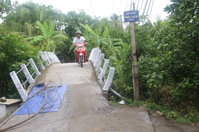 19-47-48_cu-nong-thon-o-x-gi-xun-phong-dien-cn-tho-bi-dp-be-dt-ln-cn-nh-hx