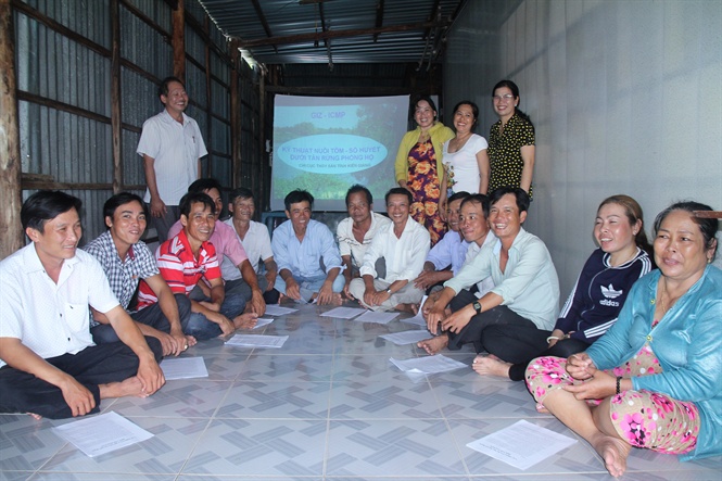 17-57-14_1_cn_bo_ky_thut_tp_hun_ve_vi_tro_cu_rung_trong_nuoi_trong_thuy_sn_v_ky_thut_nuoi_so_huyet_duoi_tn_rung_cho_cc_ho_thm_gi_chuong_trinh