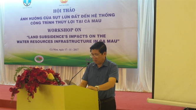 14-10-04_3_ong_le_vn_su_pho_chu_tich_ubnd_tinh_c_mu_1