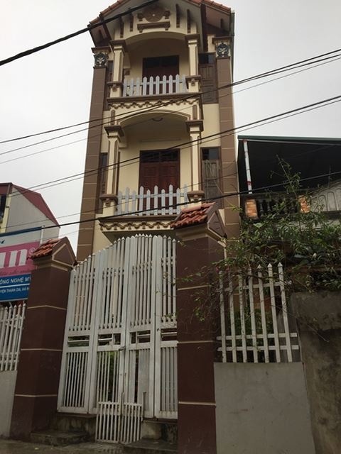16-02-25_nh_3-_cn_nh_cu_b_phuong_luon_dong_cu_tu_khi_b_bo_tron