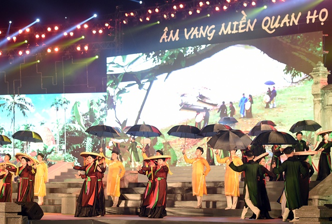 08-44-23_chuong-trinh-bieu-dien-nghe-thut-dn-gin-qun-ho-bc-ninh