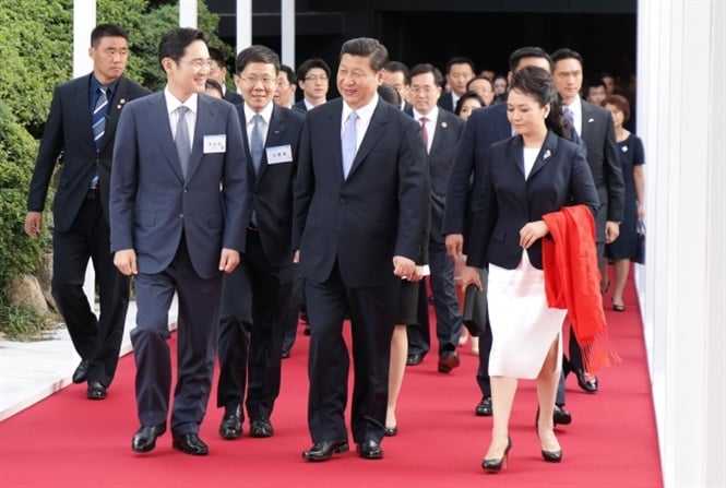 15-47-35_lee-je-yong-nd-xi-jinping