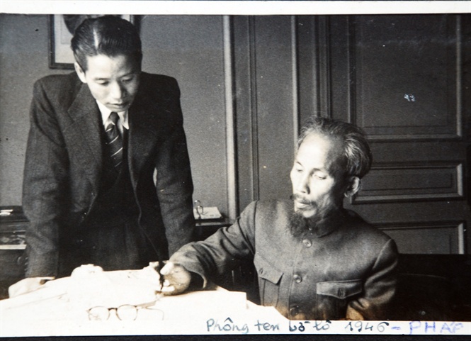 14-01-56_ls-vu-trong-khnh-v-cu-ho-ti-pris-1946