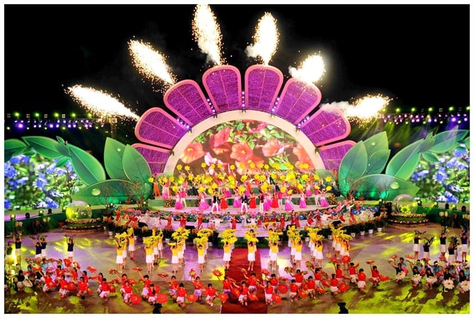 18-51-21_3-festivl-ho-d-lt-h-huu-net