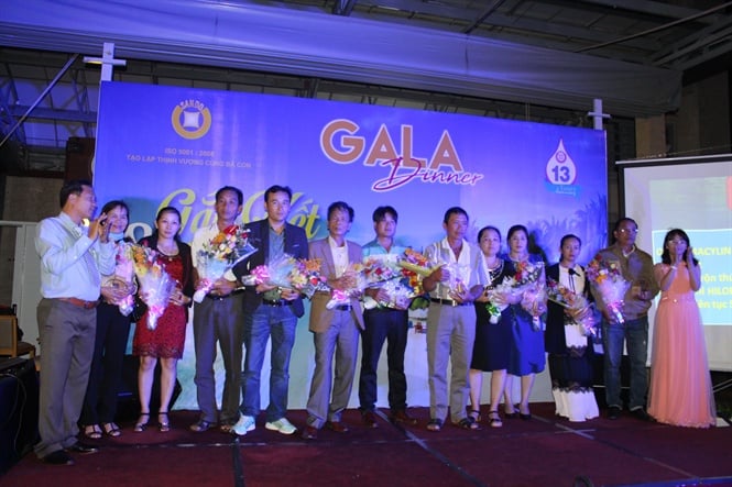 19-37-01_nh-1