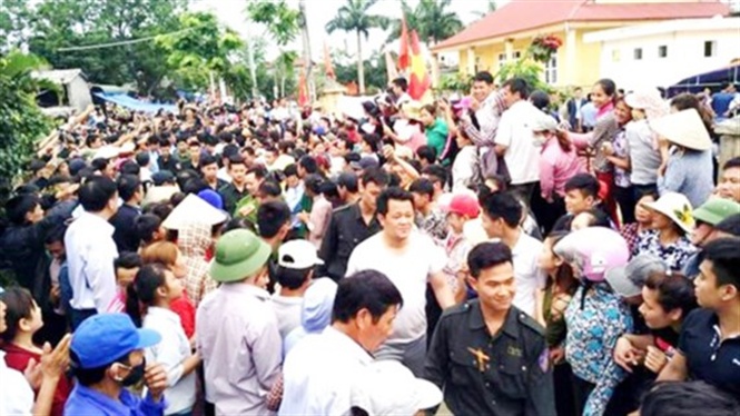 16-31-46_19_cn_bo_chien_si_duoc_th_su_cuoc_doi_thoi