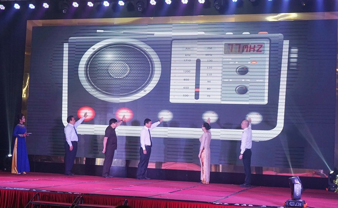 17-24-40_vov_chinh_thuc_bm_nut_pht_song_mekong_fm90mhz_-_nh_hd