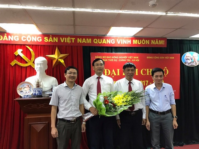 17-31-47_cc_dong_chi_lnh_do_dng_uy_tng_ho_bt_mi_xun_nghien
