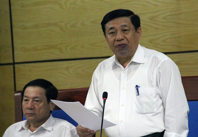18-05-00_chu_tich_ubnd_tinh_nghe_n_nguyen_xun_duong