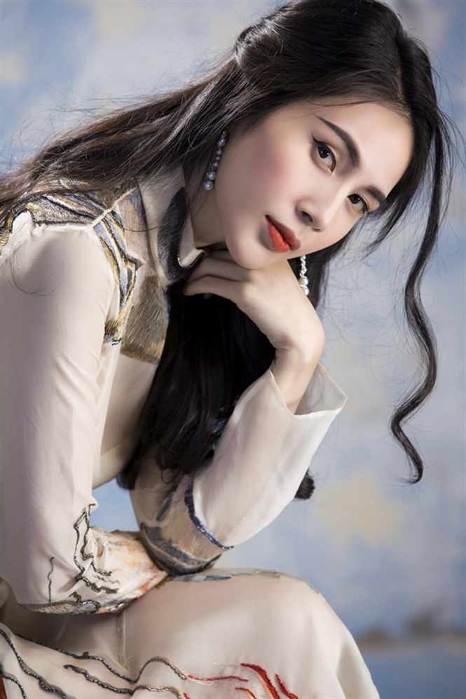 21-29-53_thuy_tien