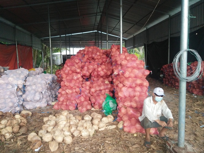 14-47-11_it_hng_nen_cong_nhn_nghi_viec_som