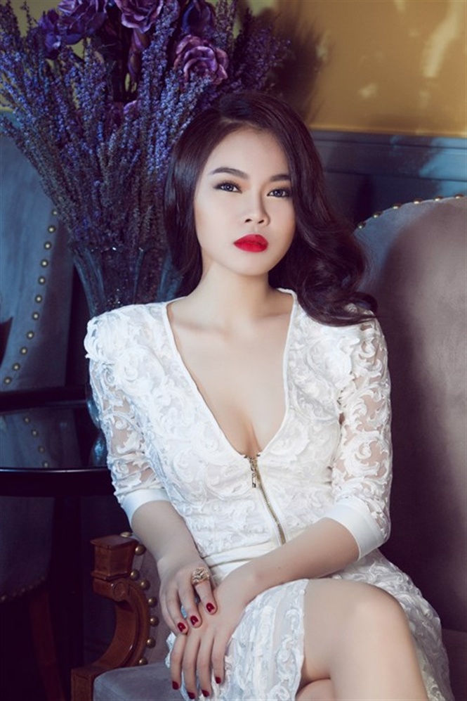 18-09-48_ging_hong_ngoc