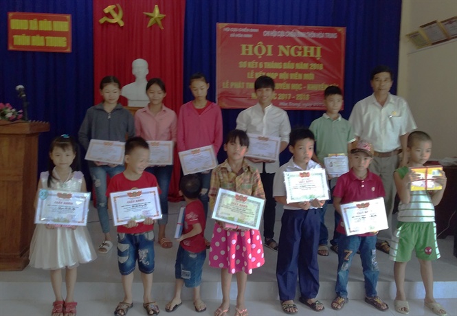 05-17-35_1_ccb_khen_1-