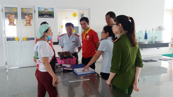 09-12-43_tu_thong_tin_cu_nguoi_dn_qu_duong_dy_nong_nhieu_co_so_khong_du_dieu_kien_d_bi_lp_bien_bn_vi_phm_hnh_chinh