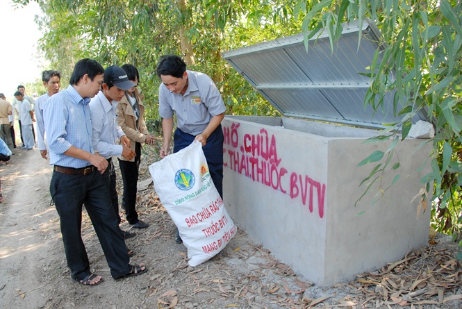17-56-36_nh_-_thu_gom_rc_nong_nghiep_o_vung_nong_thon