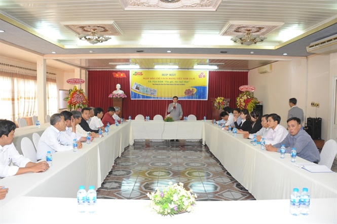 09-52-21_5_ong_nguyen_ngoc_thng_truong_vn_phong_di_dien_bo_nnvn_ti_dbscl