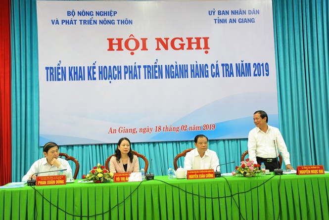 10-02-22_nh_1_-_bo_truong_bo_nn-ptnt_nguyen_xun_cuong_chu_tri_hoi_nghi