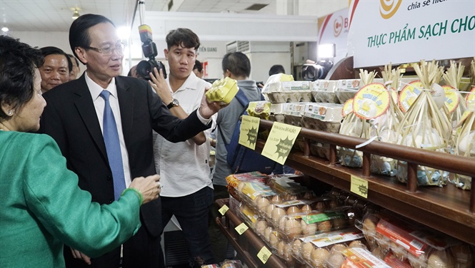 10-28-56_sn_phm_cu_cong_ty_cp_b_hun_duoc_trung_by_ti_hoi_cho_trien_lm_ton_vinh_hng_viet_2019