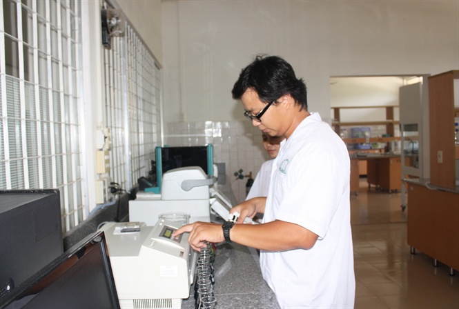 15-37-42_nghien_cuu_giong_lu_trong_phong_thi_nghiem_vl_dbscl_-_nh_nvt