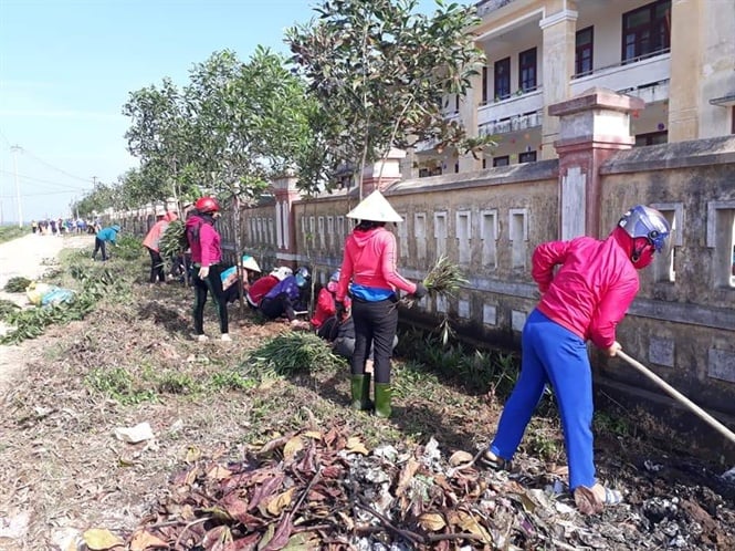 17-34-58_trong_ho_v_cy_xnh_de_xy_dung_don_duong_kieu_mu_o_x_phong_thuy__le_thuy_-_qung_binh_