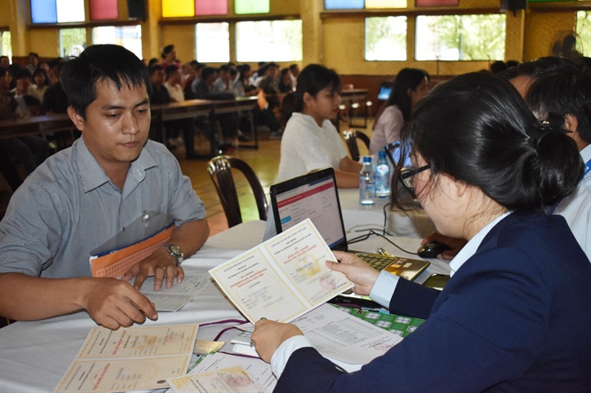 15-54-54_tuyen_duc_vien_chuc_ngnh_gio_duc_3
