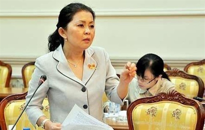 15-59-32_do_thi_huong_ln