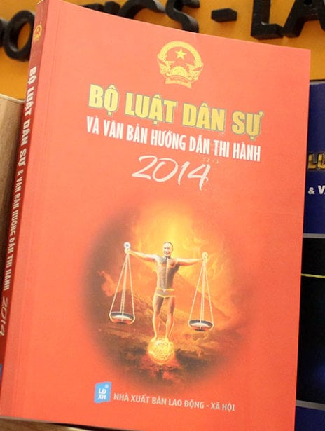 Công Lý, sách phản cảm