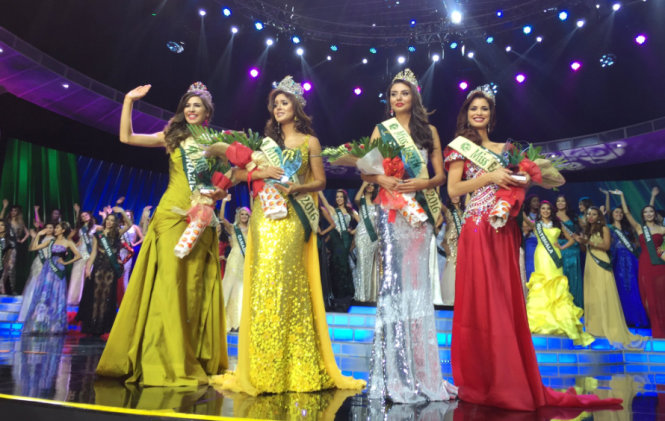 Nam Em vào top 8 Hoa hậu Trái đất 2016