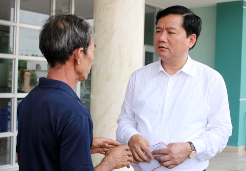 ong-dinh-la-thang-truy-trach-nhiem-giam-doc-so-y-te-tp-hcm-1