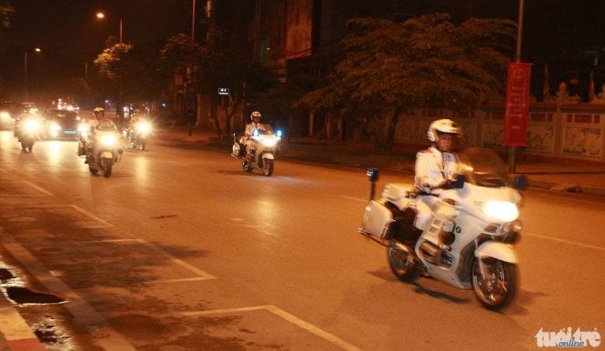 Lực lượng an ninh Việt - Mỹ đón Tổng thống Obama 