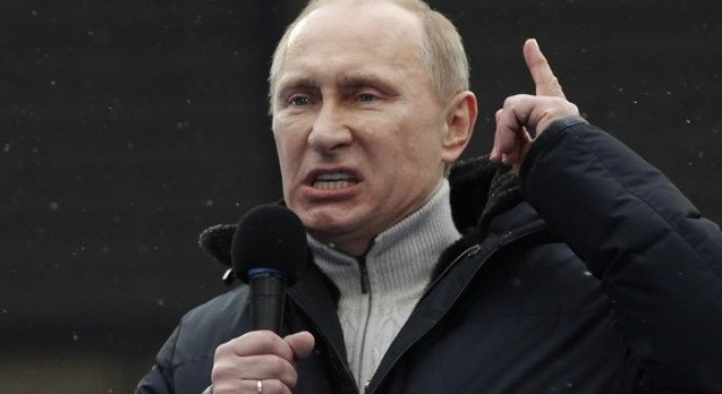   Thú tiêu hoang của những đứa trẻ nhà giàu đã khiến ông Putin vô cùng giận dữ, ông nói: “Trong thời kỳ Xô Viết, nhiều người phô trương sự giàu có của bản thân bằng cách cấy răng vàng. Những chiếc xe Lamborghinis cùng những thứ xa xỉ kia ở thời điểm hiện tại chính là hiện thân của những chiếc răng vàng kia”. (ảnh: KT).  