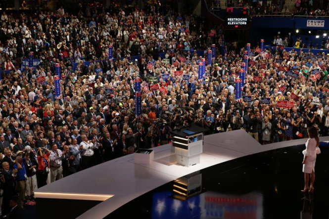 Nhân viên soạn bài phát biểu cho vợ ông Trump nhận lỗi