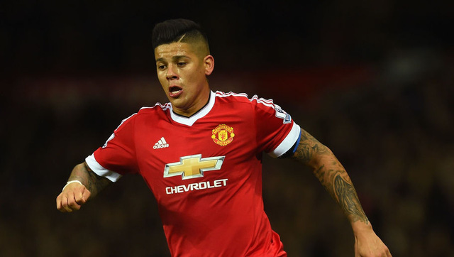   Hậu vệ Marcos Rojo  