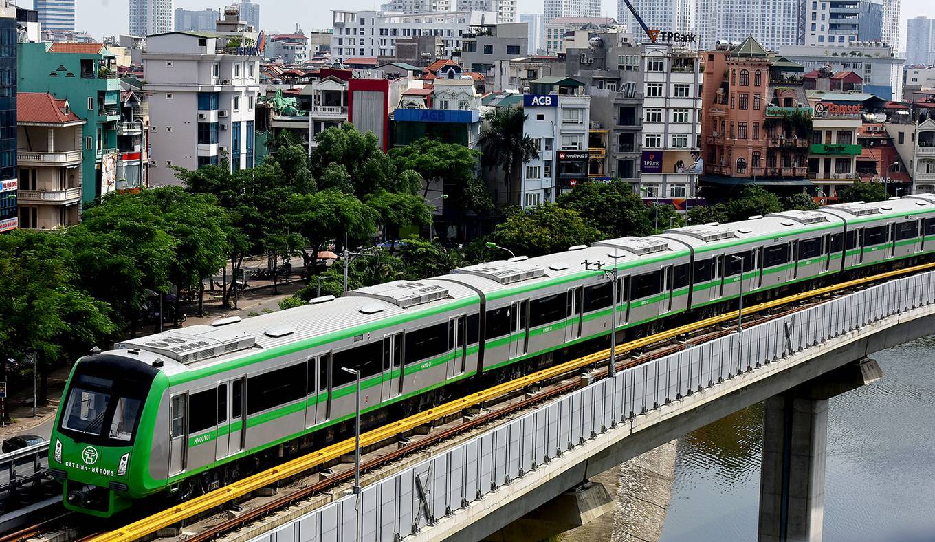 Tàu Cát Linh - Hà Đông chạy thử toàn tuyến