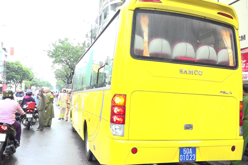 ben-trong-dong-lac-to-chuc-sinh-nhat-cho-thieu-gia-sai-gon-9