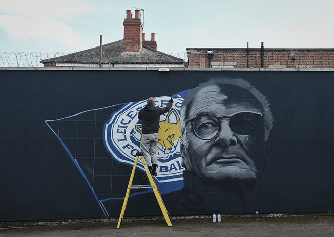 13 tháng Leicester từ đội bét bảng đến nhà vô địch cổ tích - ảnh thể thao