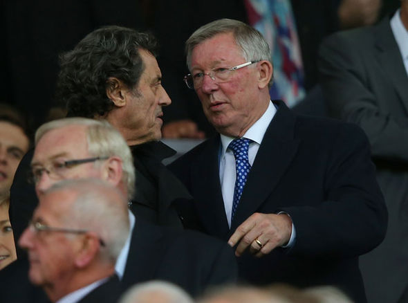 Ông đã bước qua cái bóng của Sir Alex Ferguson