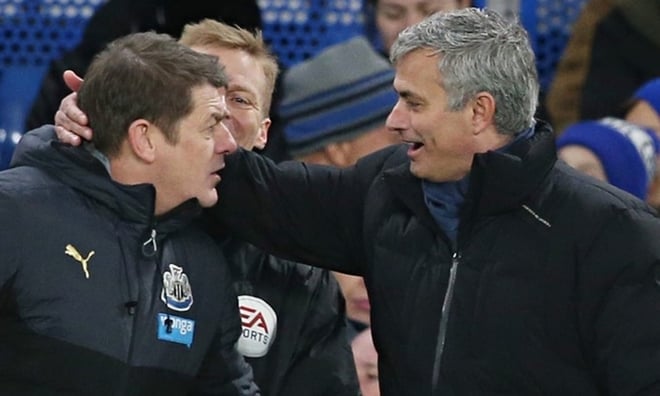Những lần móc mỉa sâu cay của Mourinho