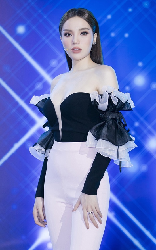 Váy áo tôn ngực của Hoa hậu Kỳ Duyên