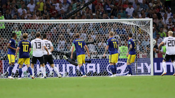 ... làm tung lưới tuyển Thụy Điển. Ảnh: FIFA.