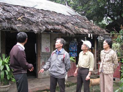 Túp lều của con trai ông Dục