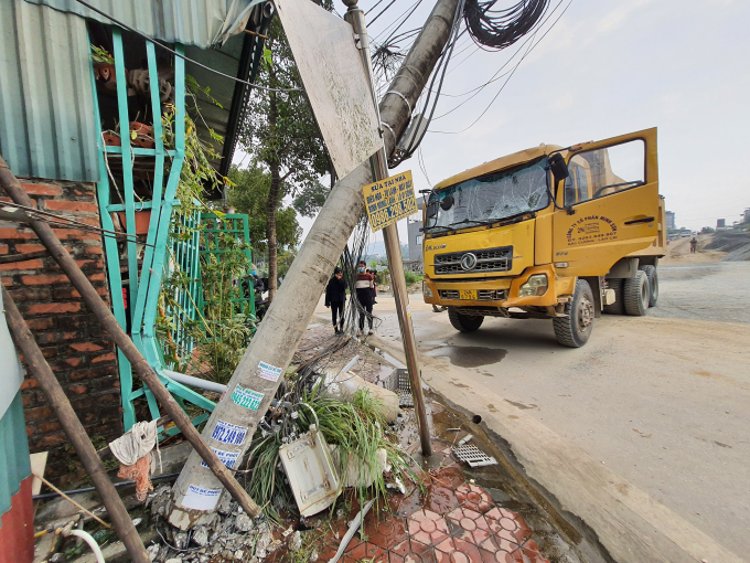 20211216_101301-115242_690.jpg Rất may vụ tai nạn không có thiệt hại về người. Ảnh: H.Đ